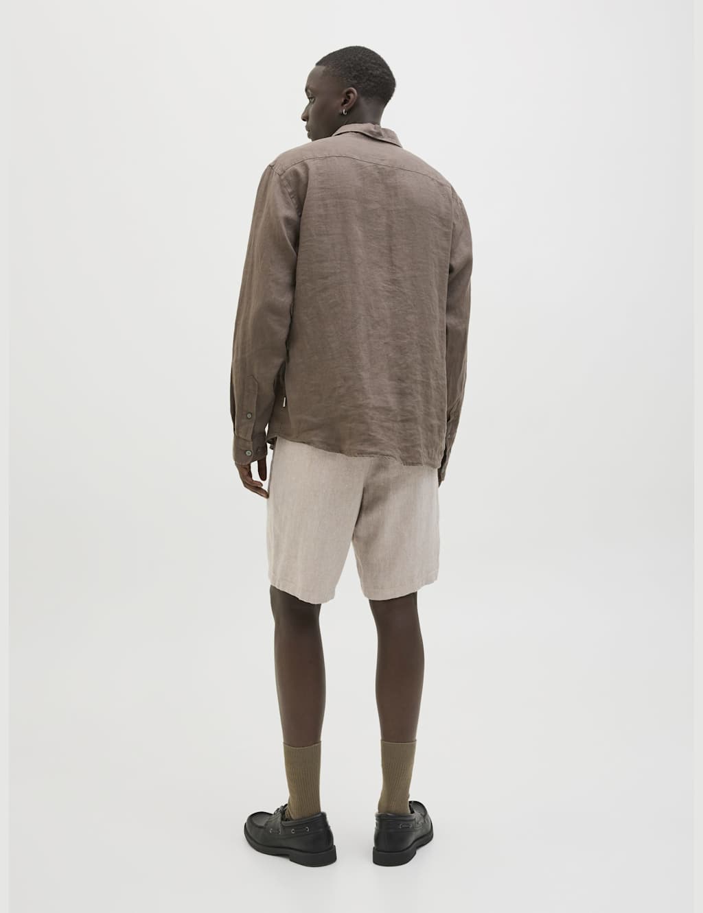 Slim Fit Linen Rich Chino Shorts 3 of 6