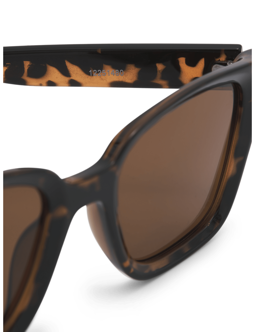 Sunglasses 6 of 7
