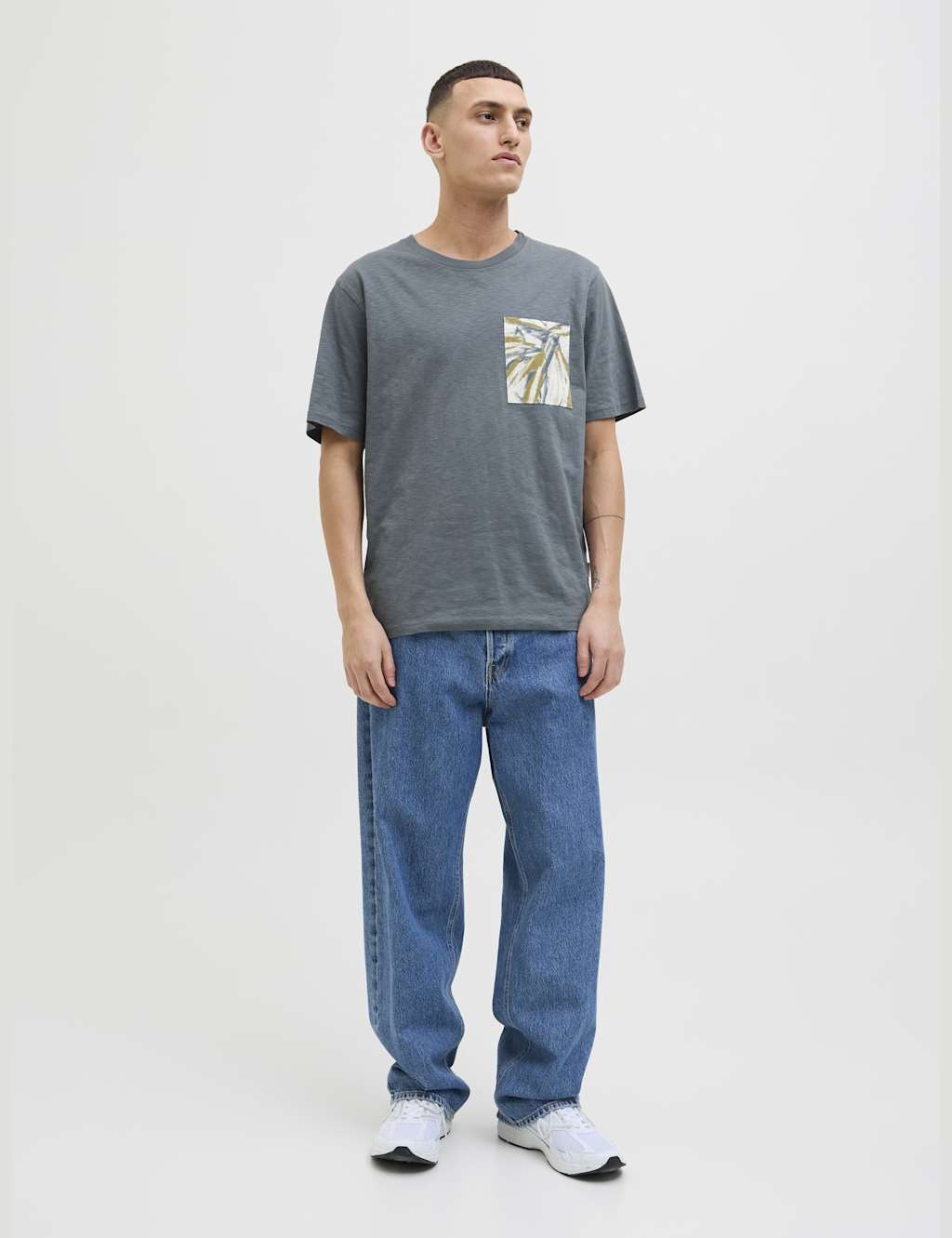 Pure Cotton Crew Neck Pocket T-Shirt 3 of 7