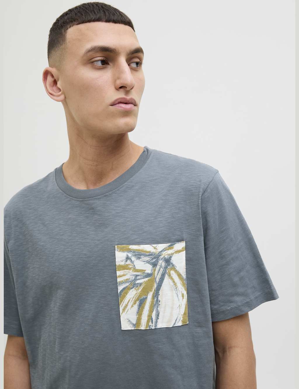 Pure Cotton Crew Neck Pocket T-Shirt 5 of 7