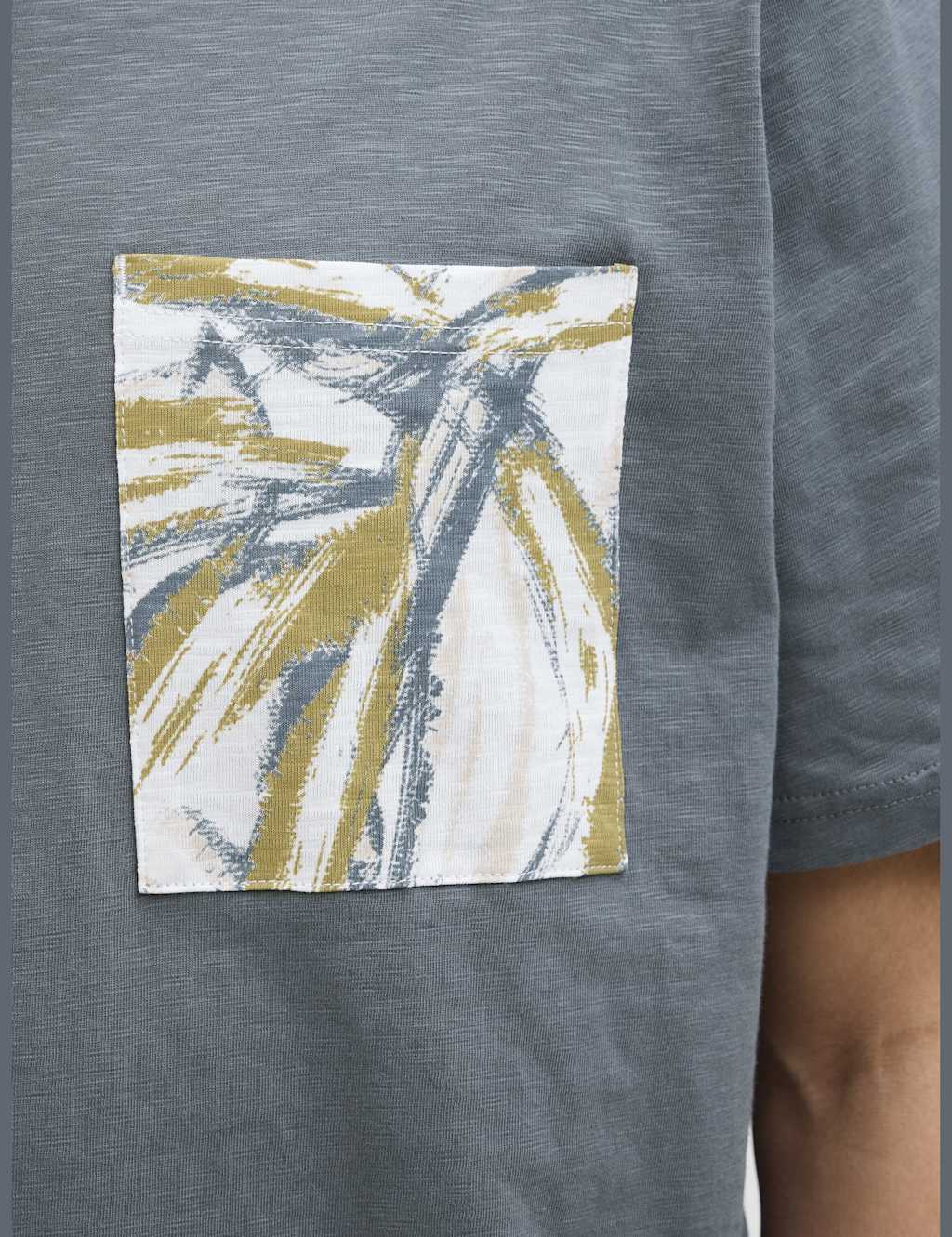 Pure Cotton Crew Neck Pocket T-Shirt 7 of 7
