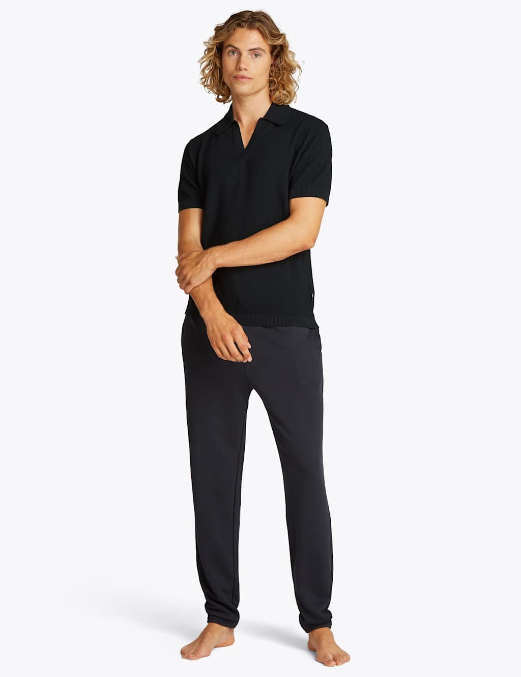 Essential V-Neck Knitted Polo Shirt 4 of 5