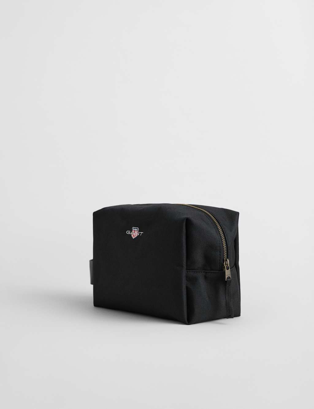 Logo Washbag 4 of 4