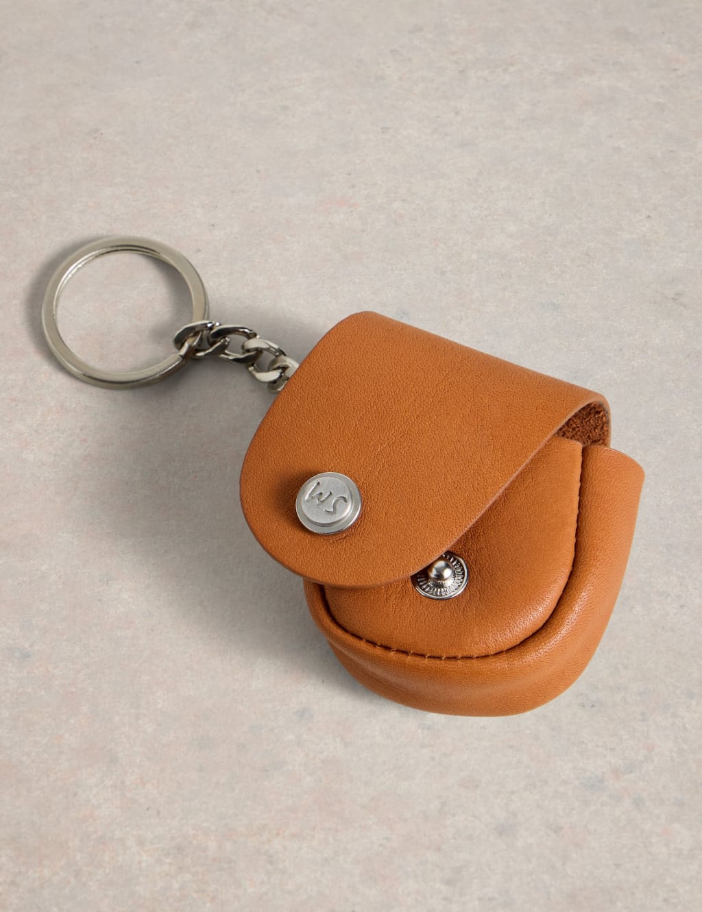 Leather Earbud Holder 2 of 3