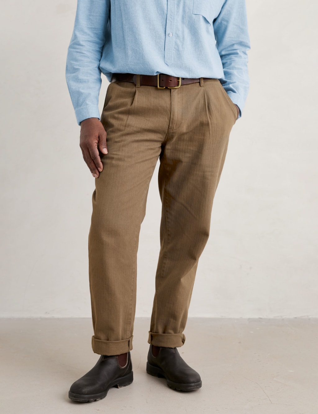 Regular Fit Linen Rich Cargo Trousers 3 of 5