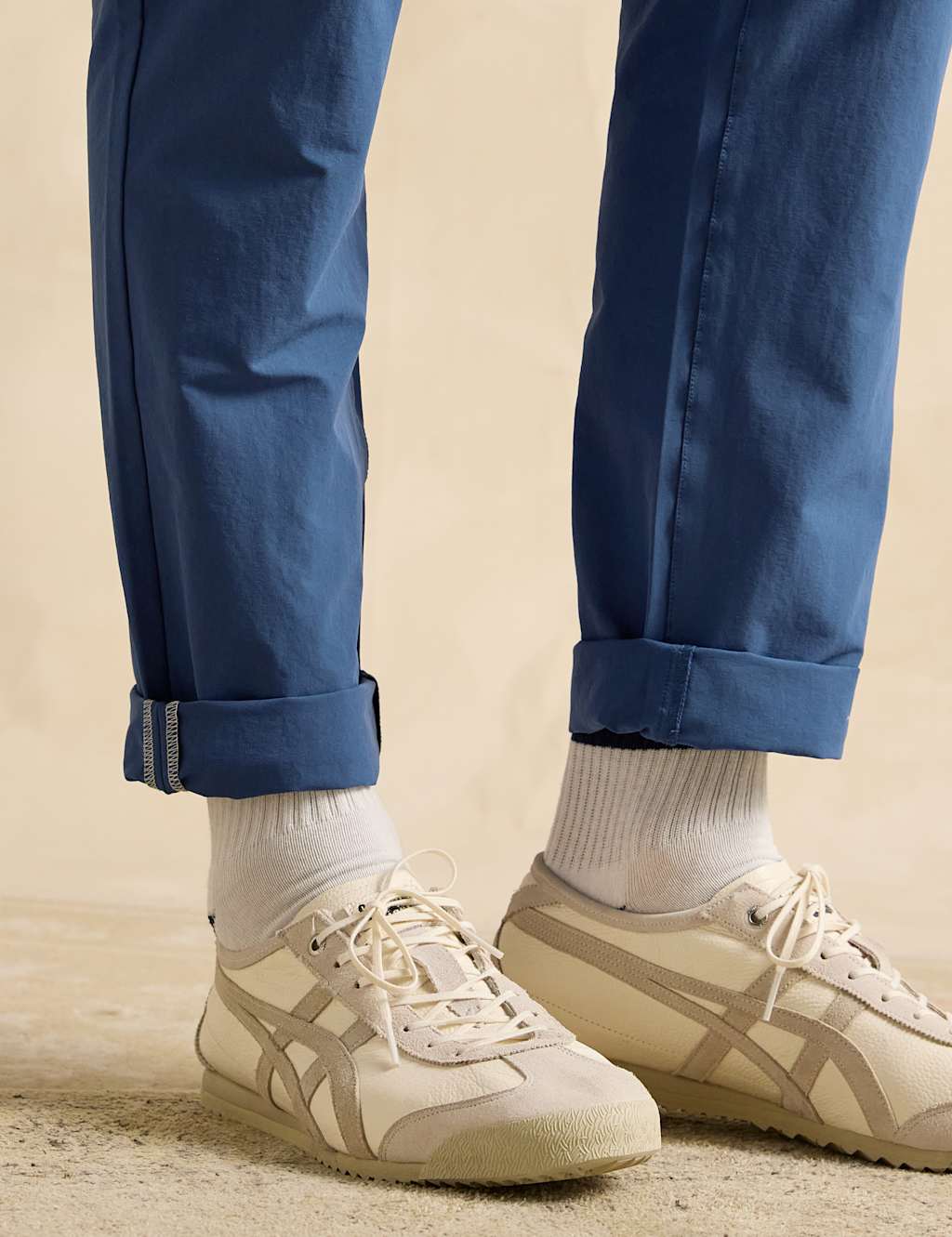 Regular Fit Lightweight Trousers 4 of 5