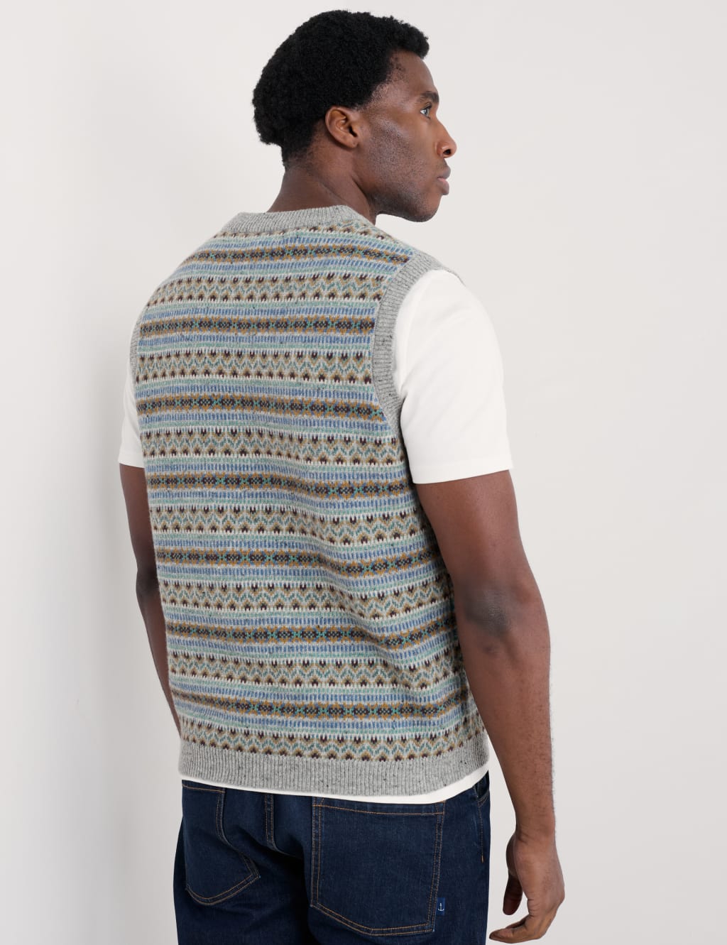 Lambswool Rich Fair Isle Knitted Vest 4 of 4