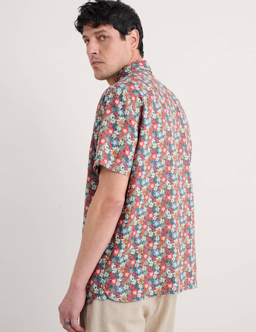 Pure Linen Floral Shirt 4 of 4