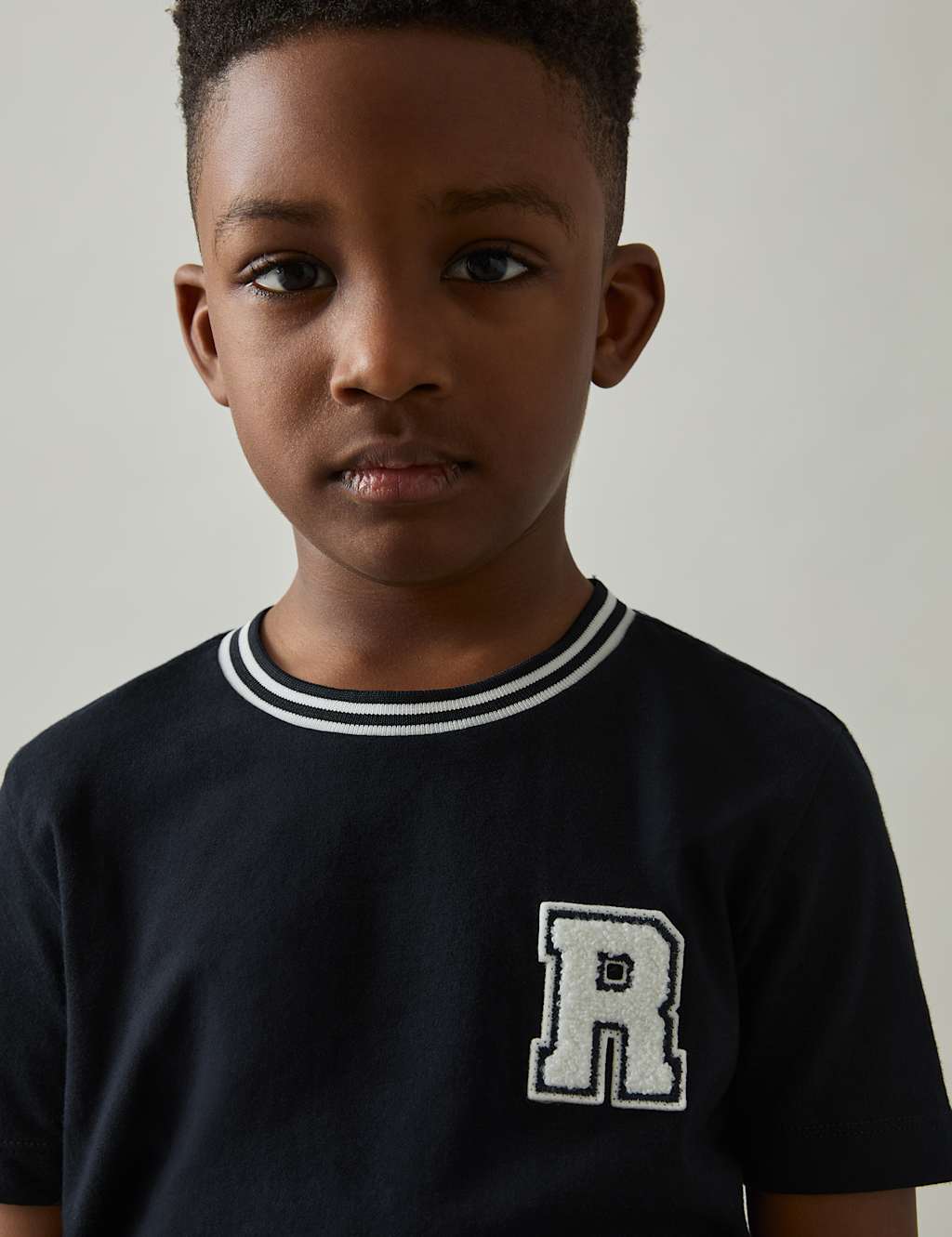 Pure Cotton Tipped Appliqué T-Shirt (3-14 Yrs) 3 of 4