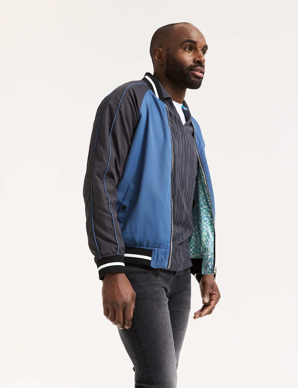 Reversible Printed Bomber Jacket 9 of 10