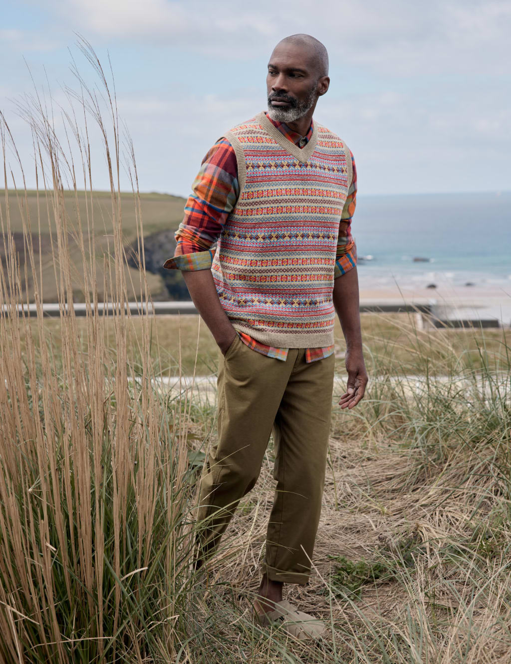 Wool Rich Fair Isle V Neck Knitted Vest Seasalt Cornwall M S