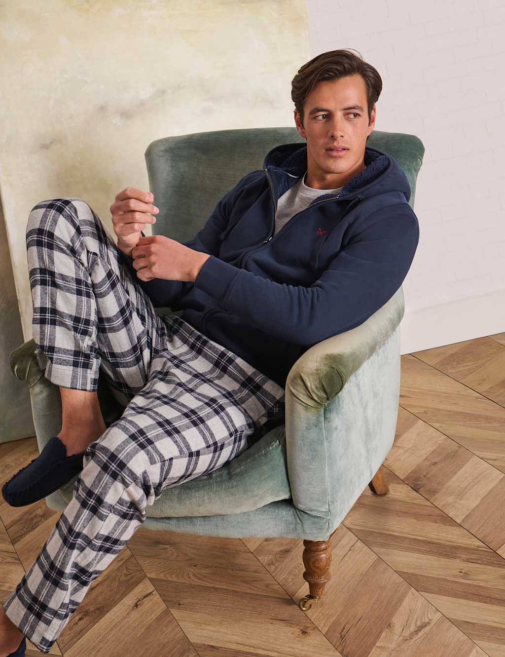 Lightweight Padded Hooded Jacket 3 of 5