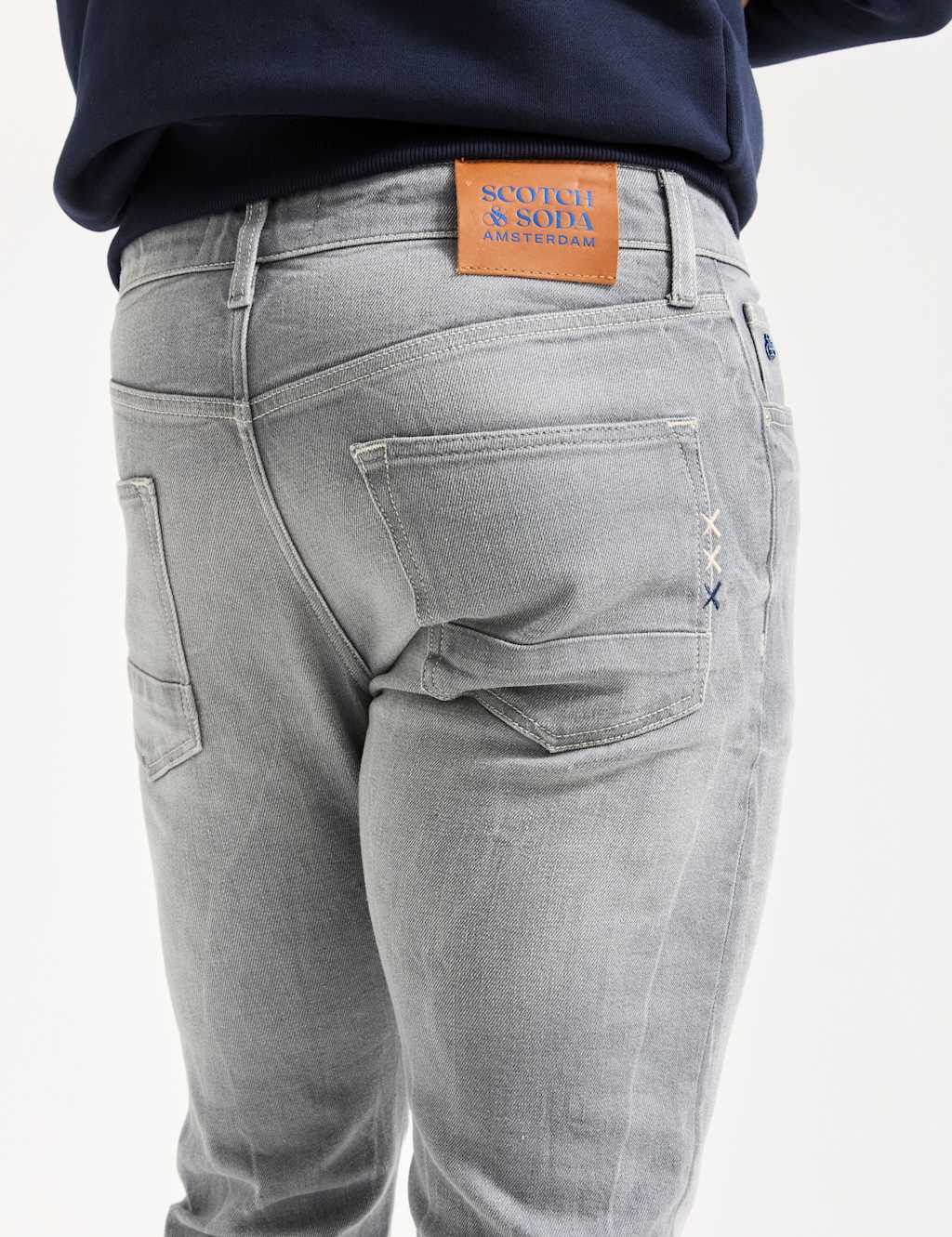 Regular Fit 5 Pocket Slim Jeans 5 of 6