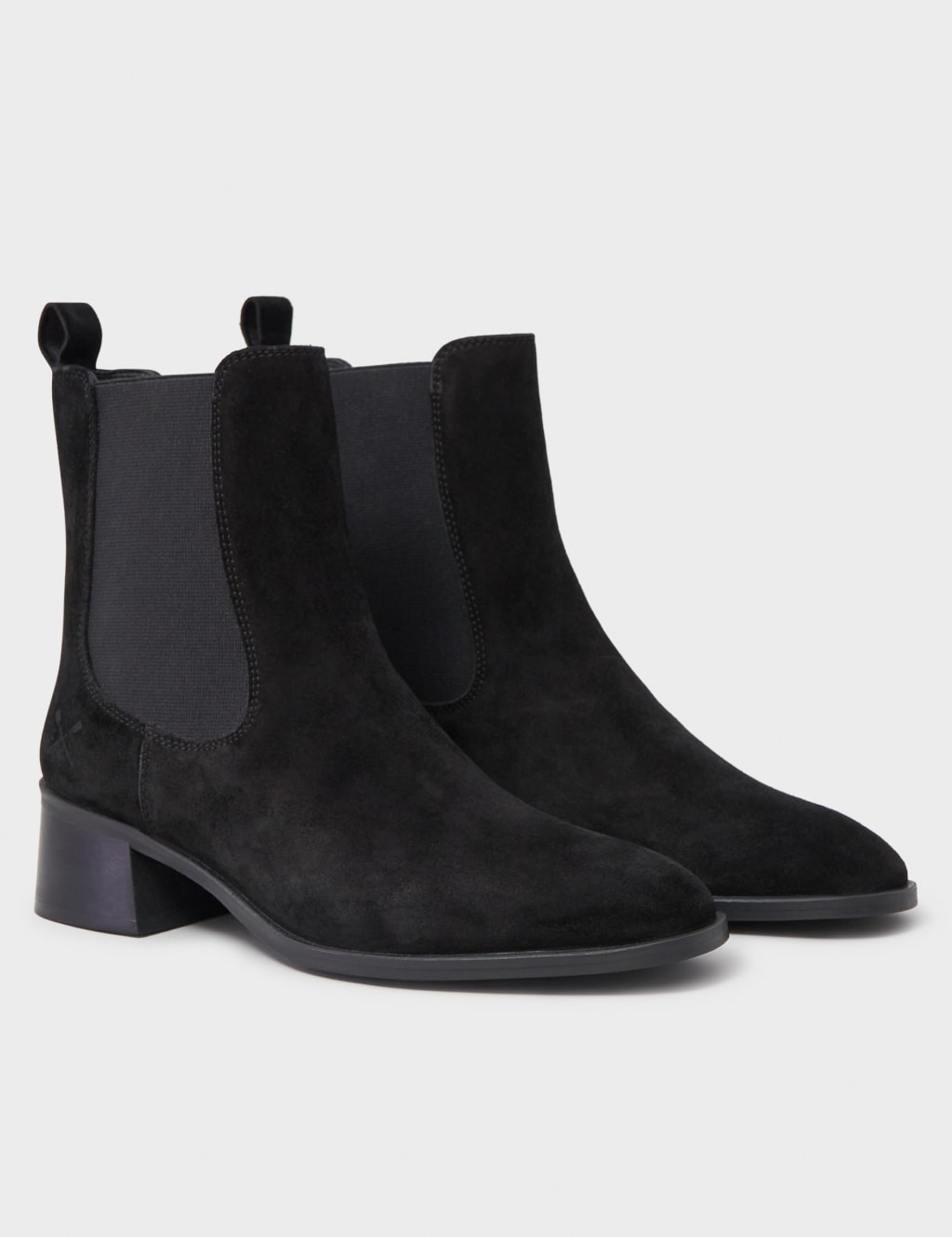 chelsea block heel ankle boots