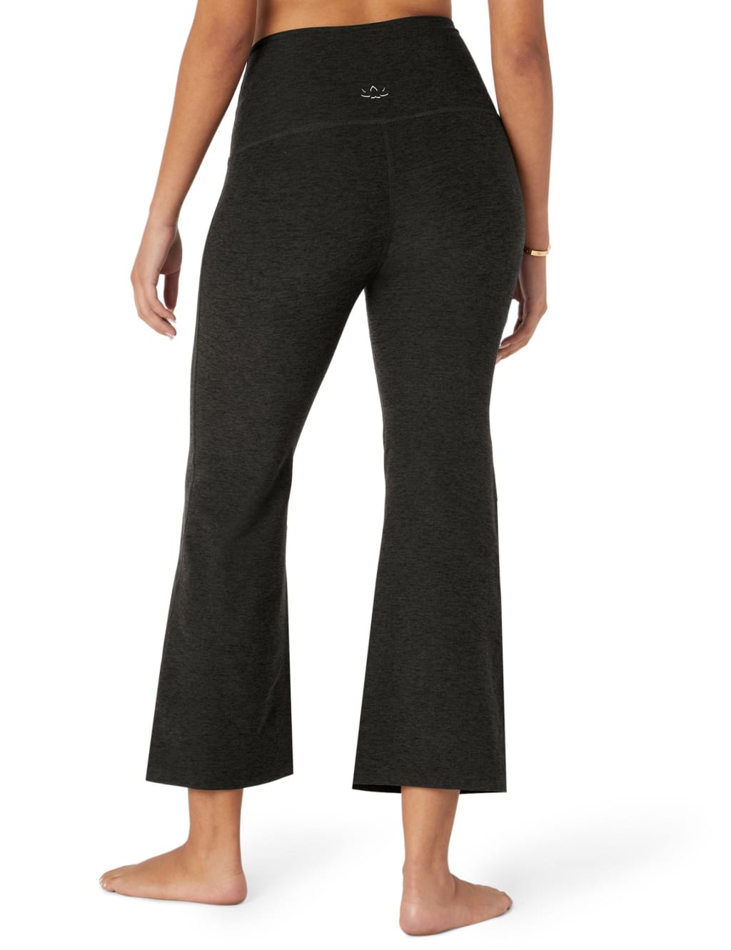 Cropped flare yoga pants deals