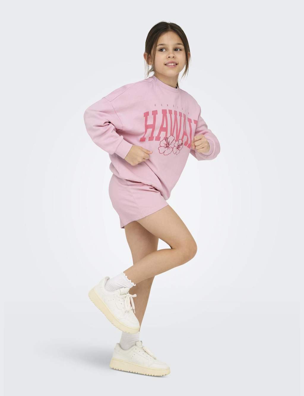 Pure Cotton Jersey Logo Shorts (8-14 Yrs) 5 of 5