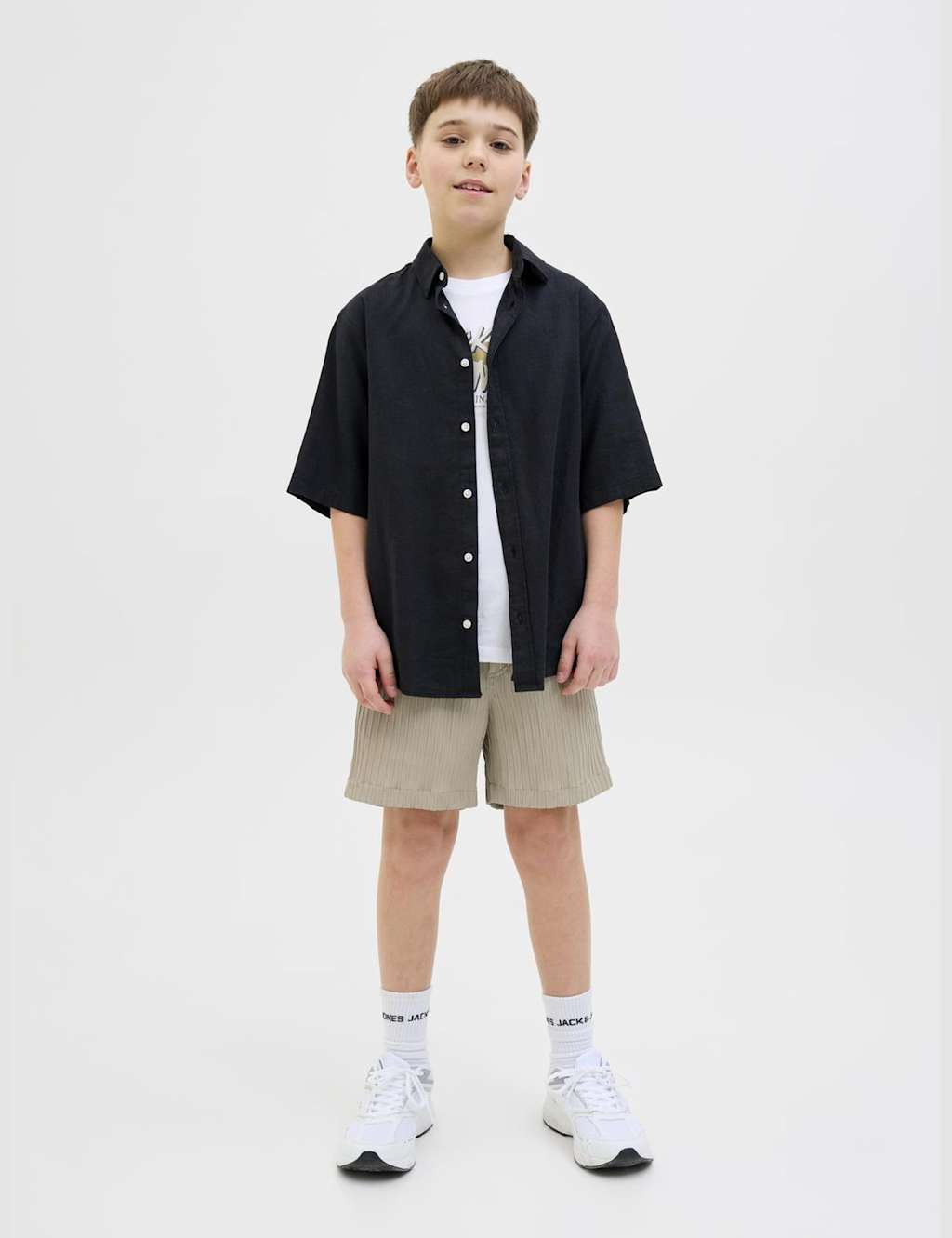 Elasticated Waist Shorts (8-16 Yrs) 3 of 7