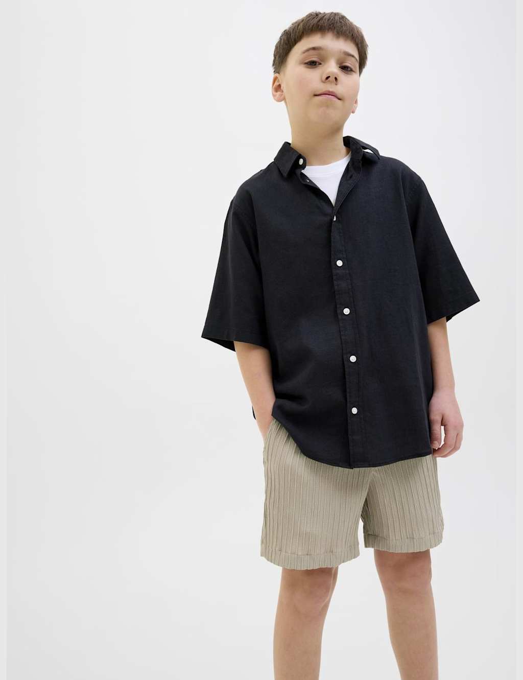 Elasticated Waist Shorts (8-16 Yrs) 5 of 7