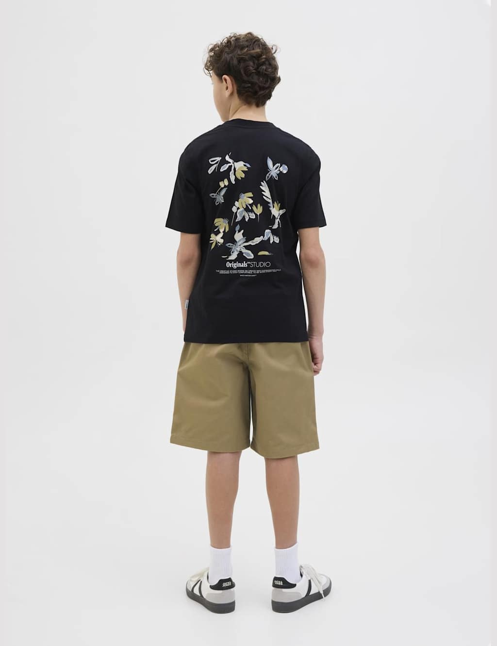 Cotton Blend Chino Shorts (8-16 Yrs) 4 of 7