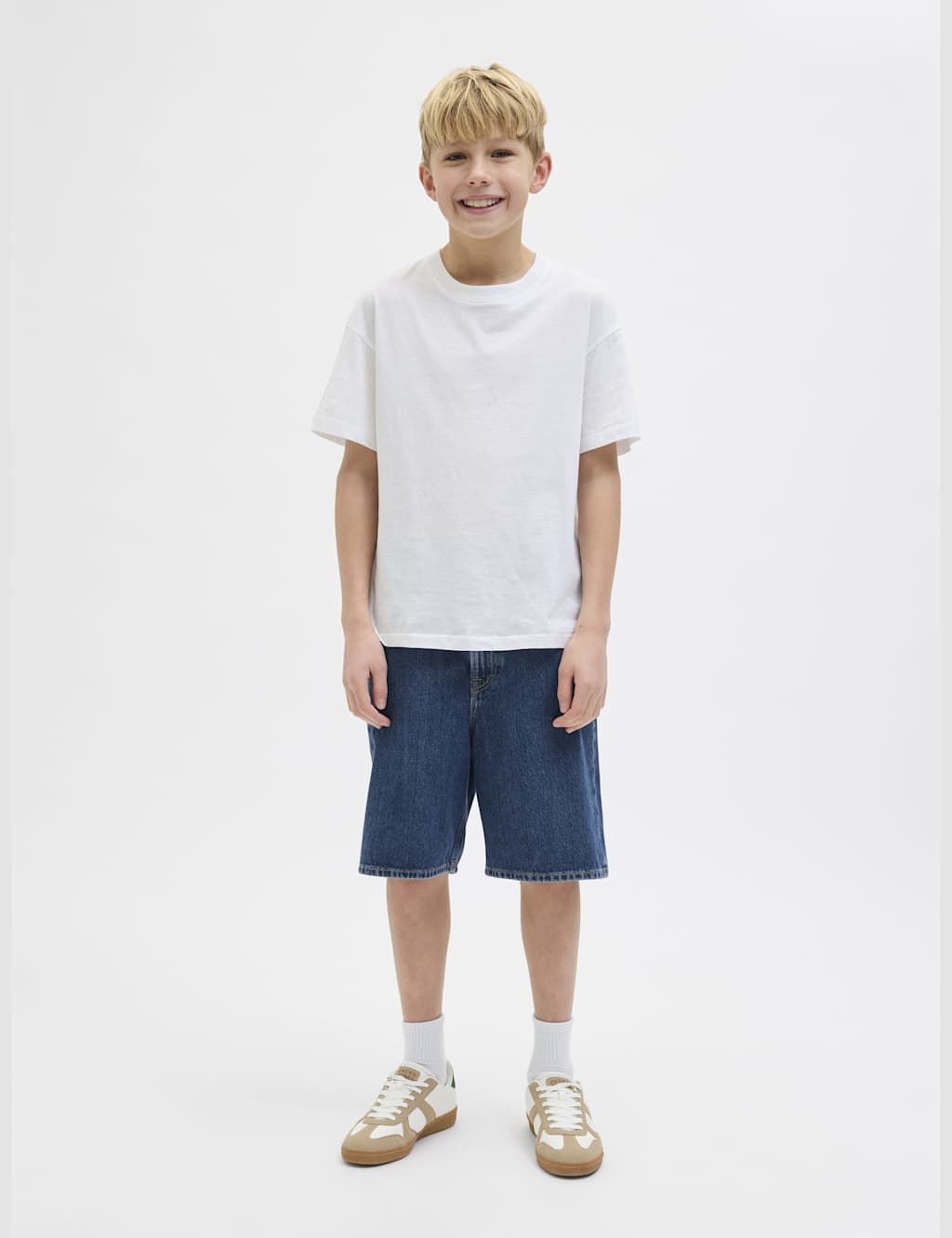 Relaxed Denim Shorts (8-16 Yrs) 3 of 7