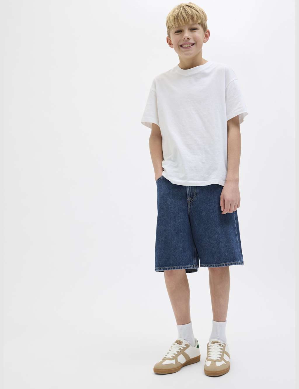 Relaxed Denim Shorts (8-16 Yrs) 5 of 7