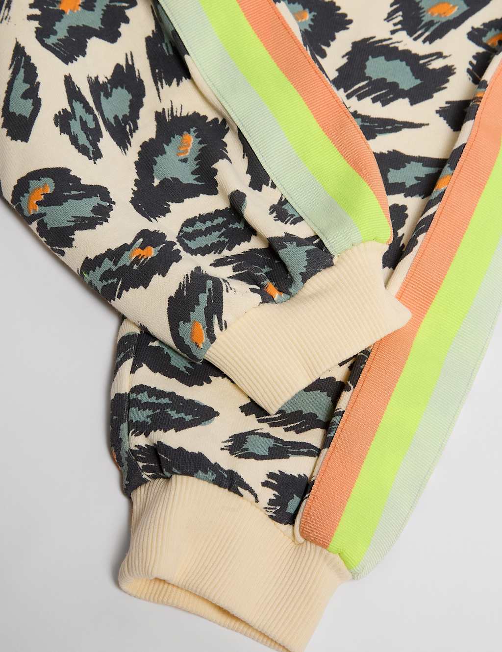 Pure Cotton Animal Print Joggers (2-8 Yrs) 3 of 5