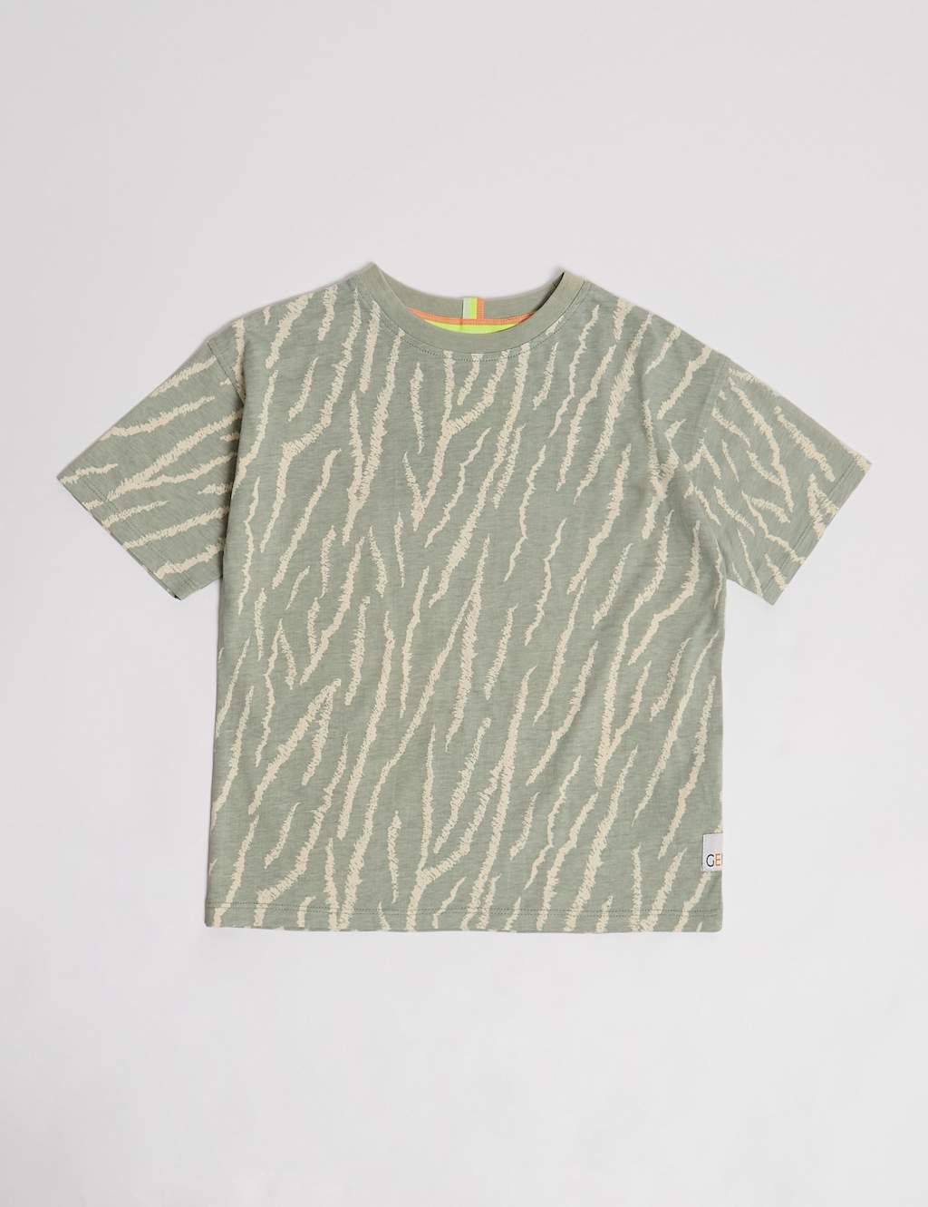 Pure Cotton Printed Oversized T-Shirt (2-8 Yrs) 2 of 5