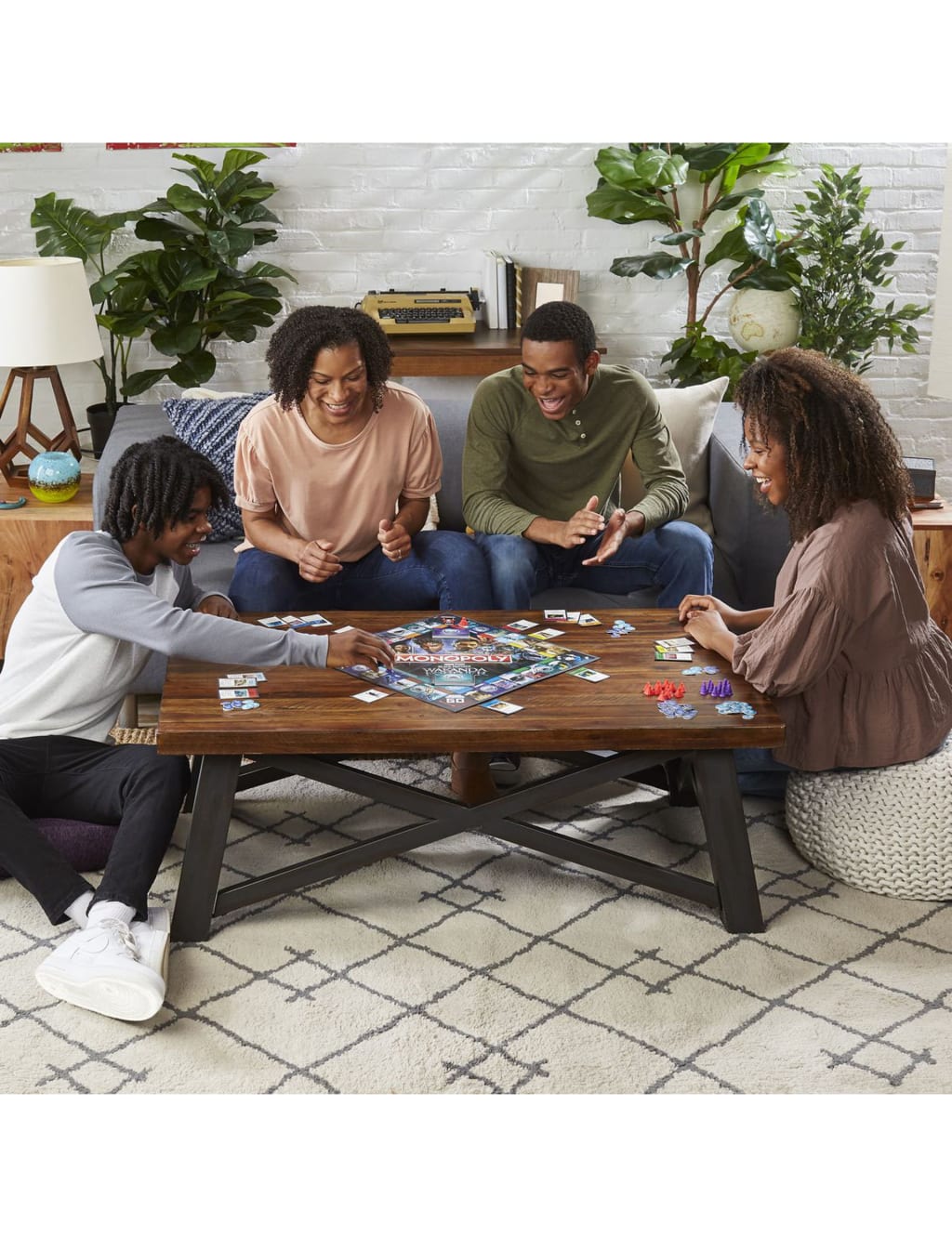 Black Panther™ Monopoly Board Game (8-11 Yrs) 4 of 7