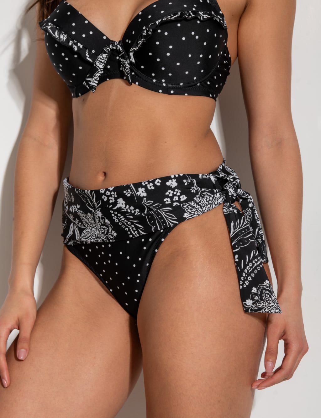 Getaway Roll Top Bikini Bottoms 4 of 8