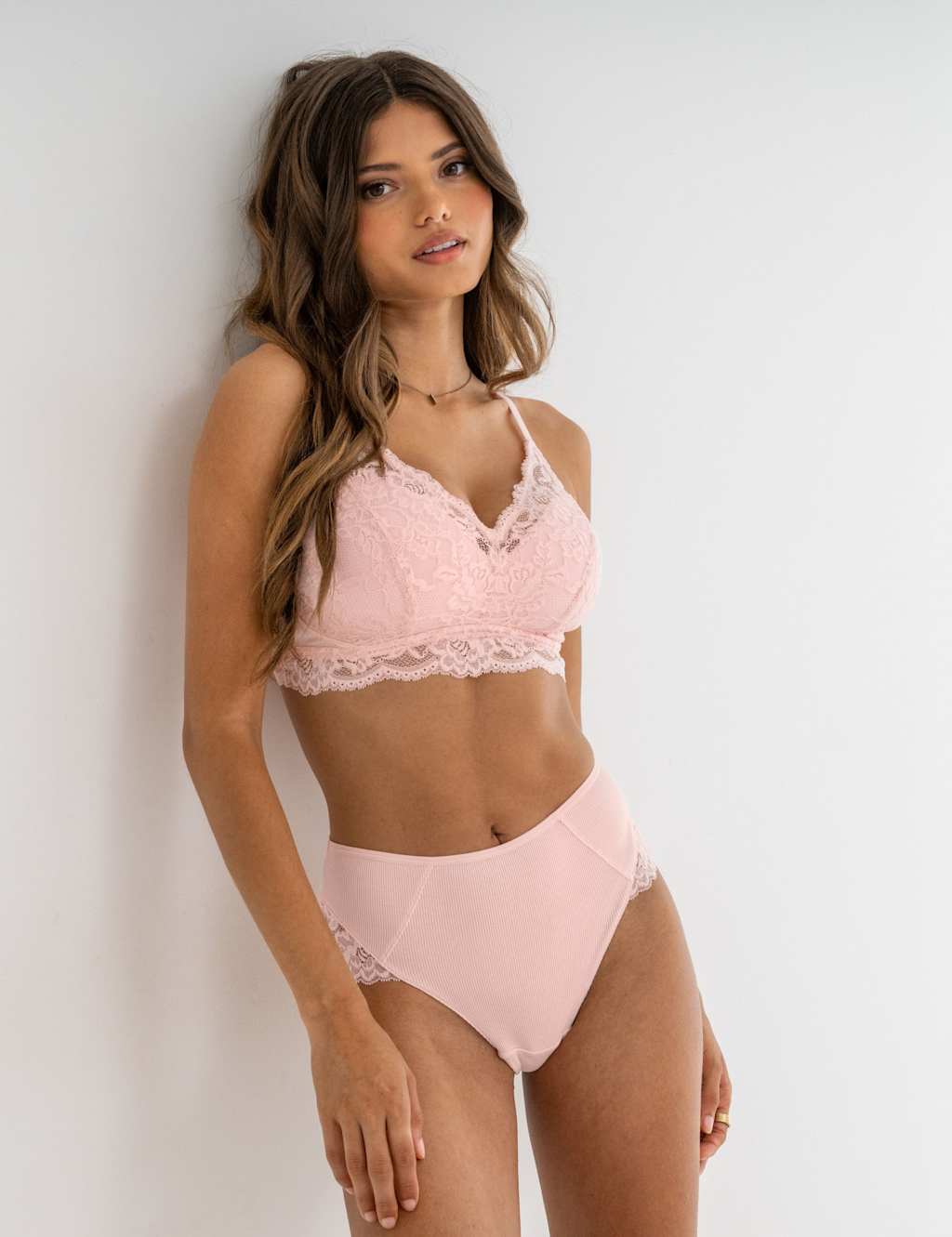 Love To Lounge Lace Non Wired Lounge Bralette B-G 7 of 12