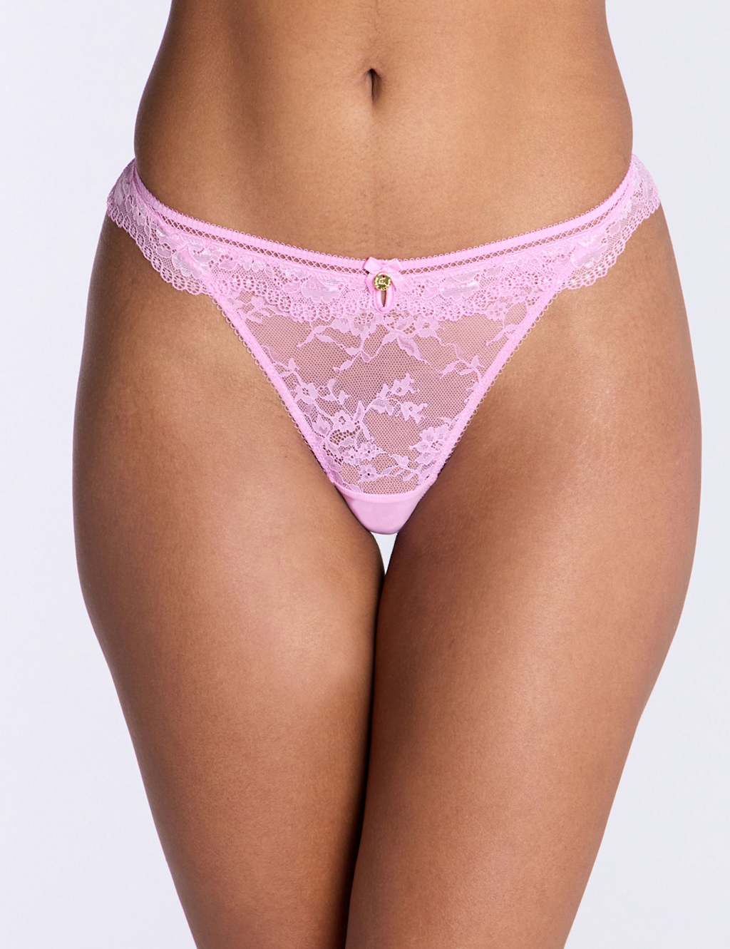 Zarah Thong 2 of 4
