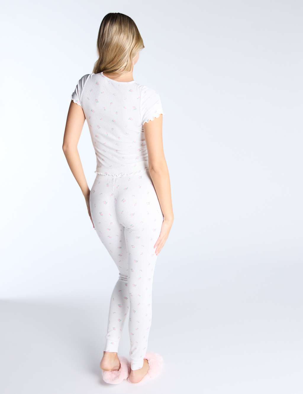 Ribbed Ditsy Floral Pyjama Set 4 of 5
