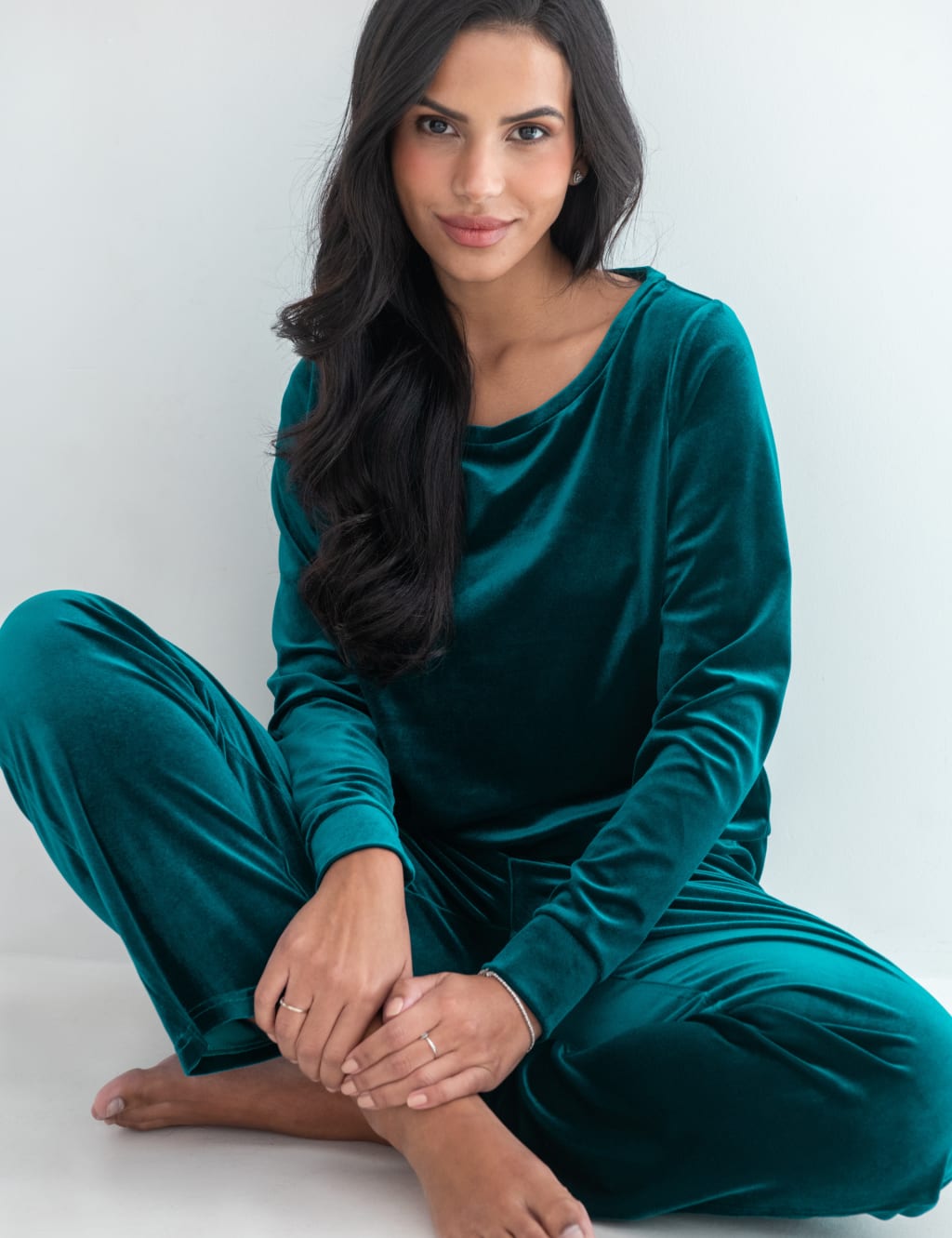 Velour Pyjama Set 7 of 7