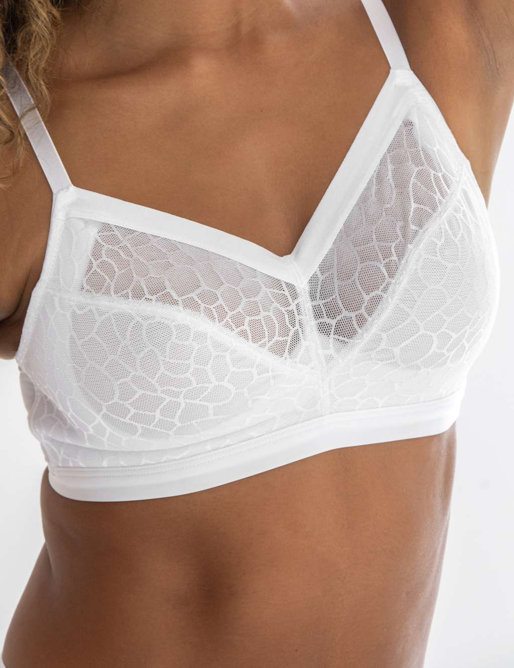 Geo Sculpt Non Wired Bralette D-J 7 of 7