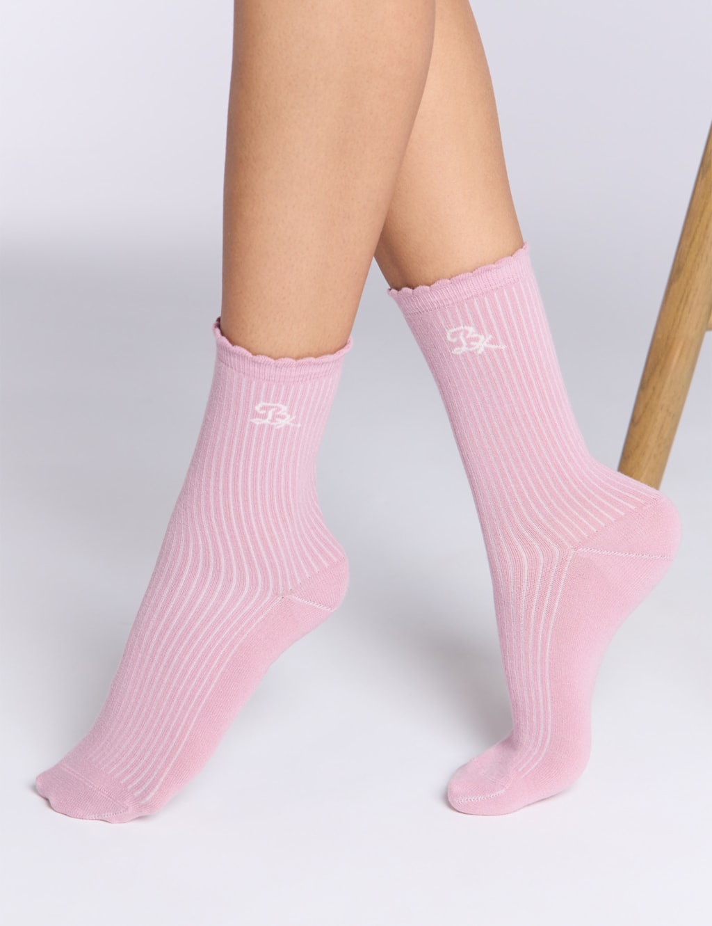 3pk Cotton Rich Ribbed Ankle Socks 1 of 5