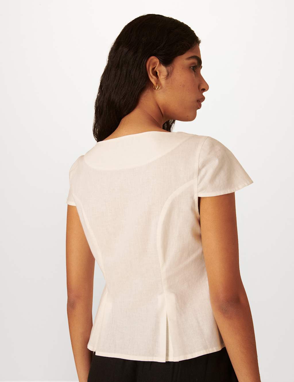 Linen Blend Pleat Detail Button Through Top 4 of 9