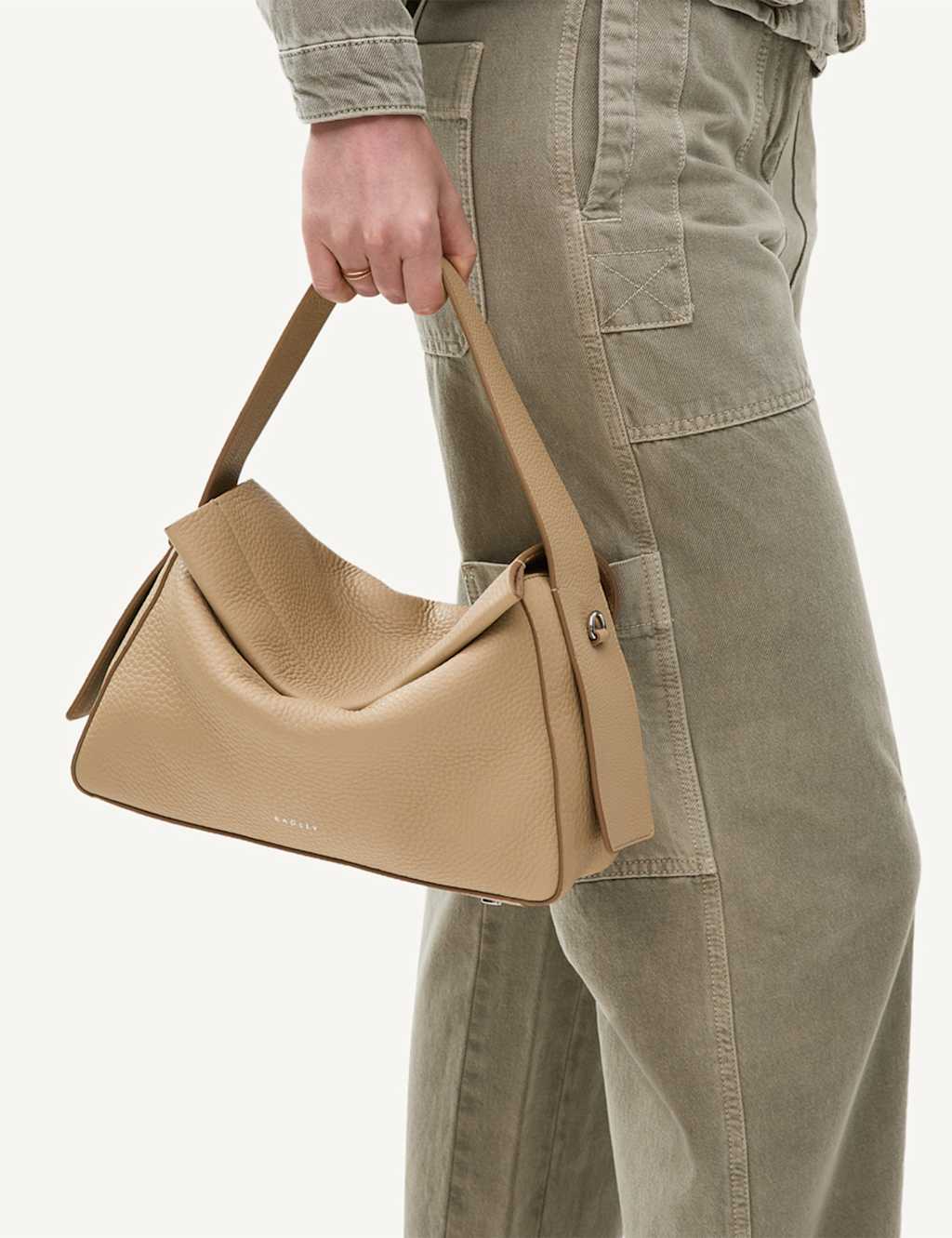 De Beauvoir Leather Medium Zip Grab Bag 3 of 7