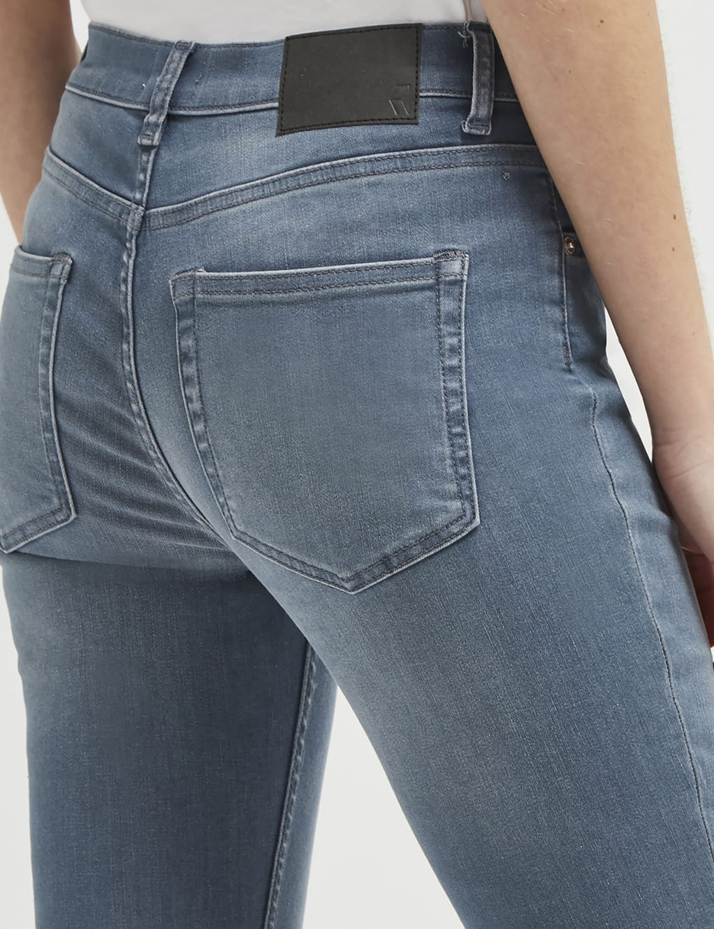 Skinny Ankle Grazer Jeans 4 of 4