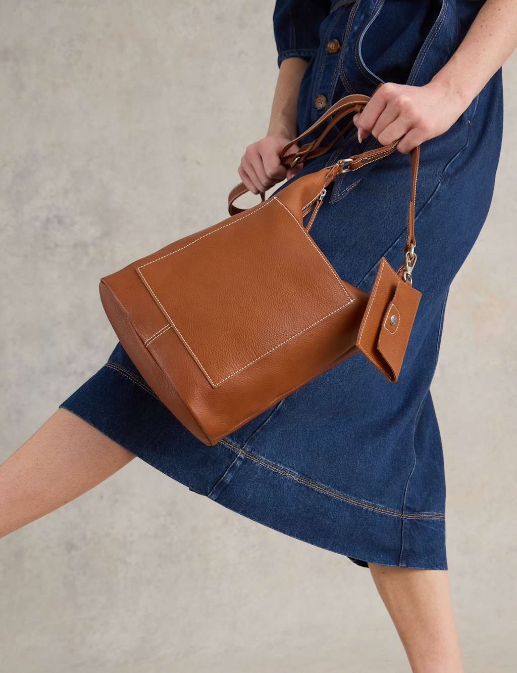 Leather body cross bag top