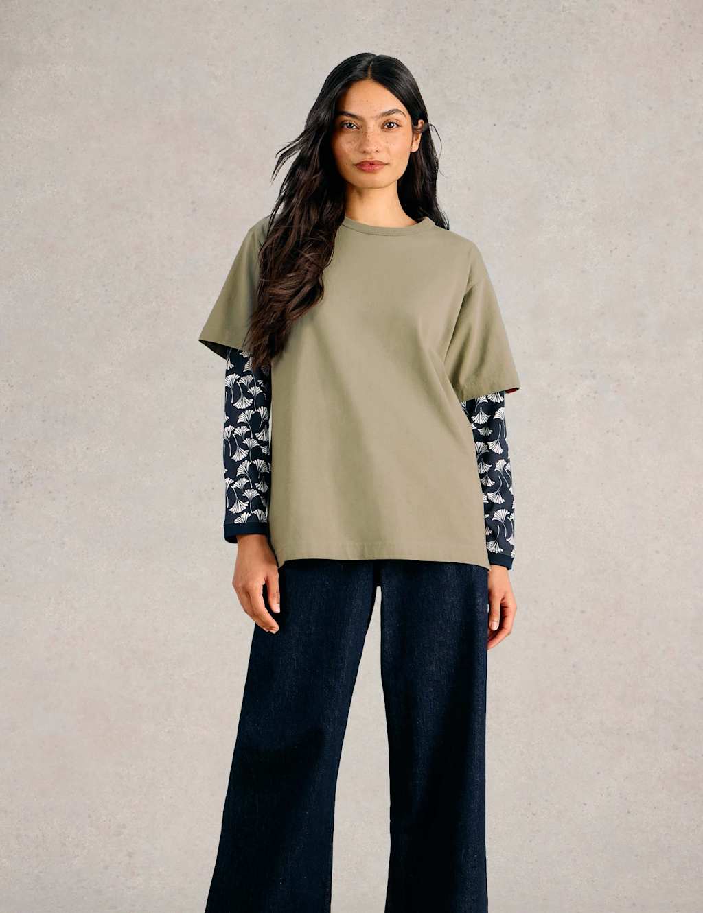 Pure Cotton Graphic T-Shirt 3 of 7