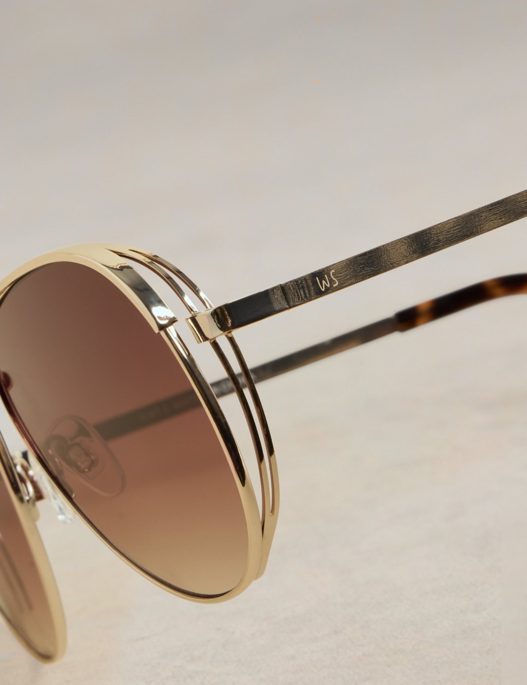 Metal Aviator Sunglasses 3 of 4