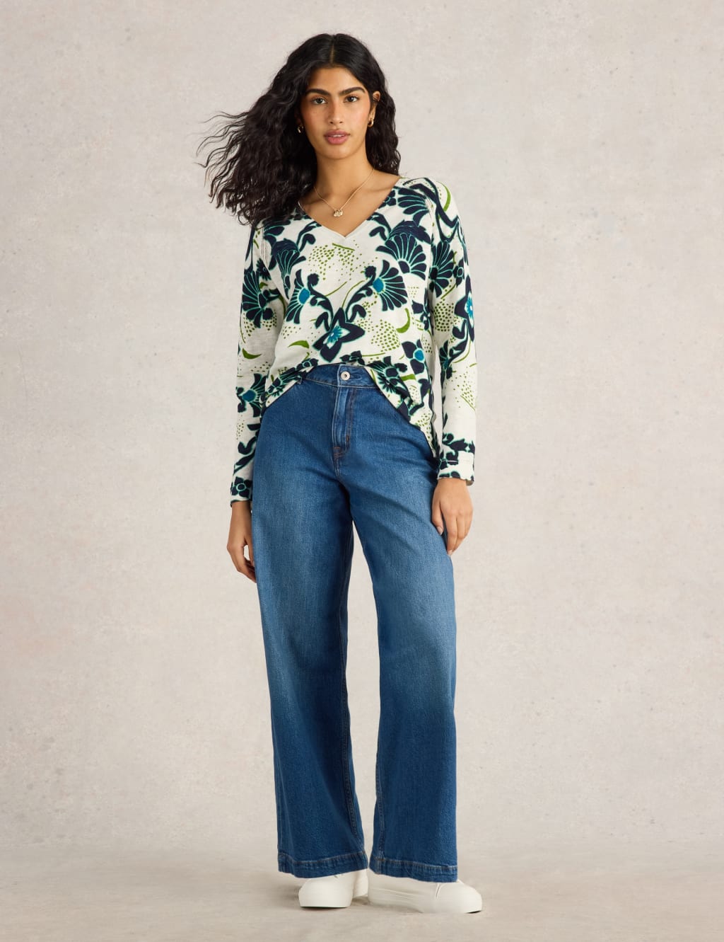 Cotton Rich Patterned V-Neck Jumper With Linen 4 of 7