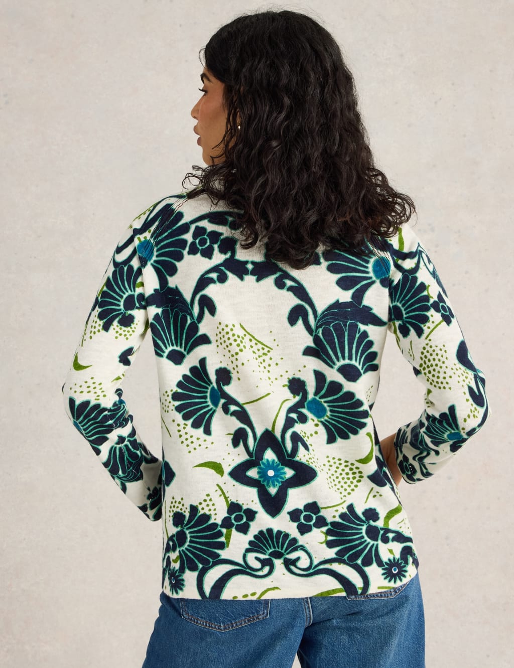 Cotton Rich Patterned V-Neck Jumper With Linen 5 of 7