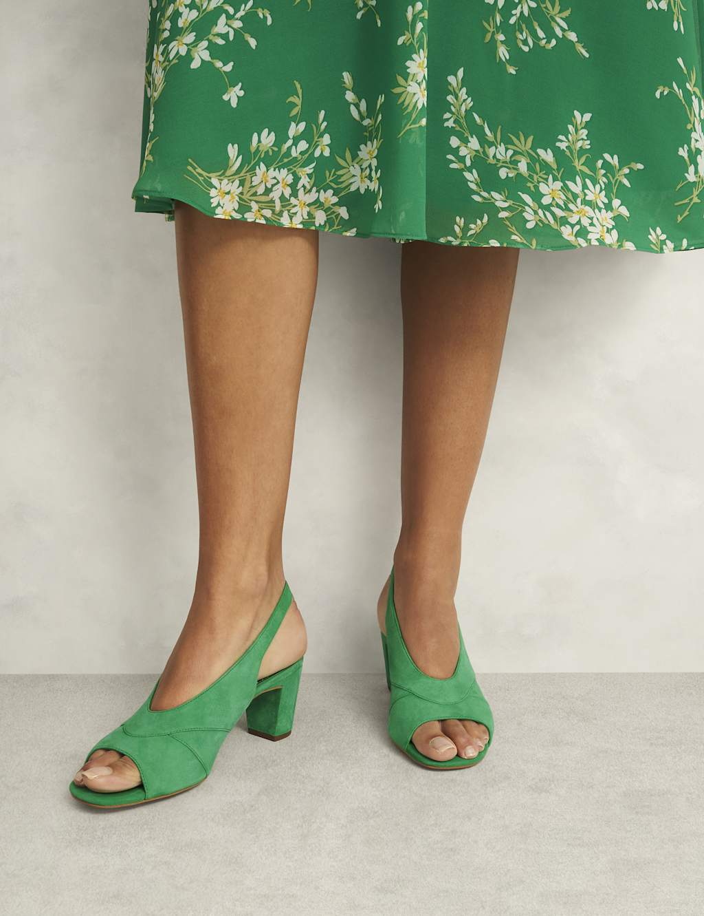 Suede Block Heel Slingback Open Toe Sandals 4 of 7