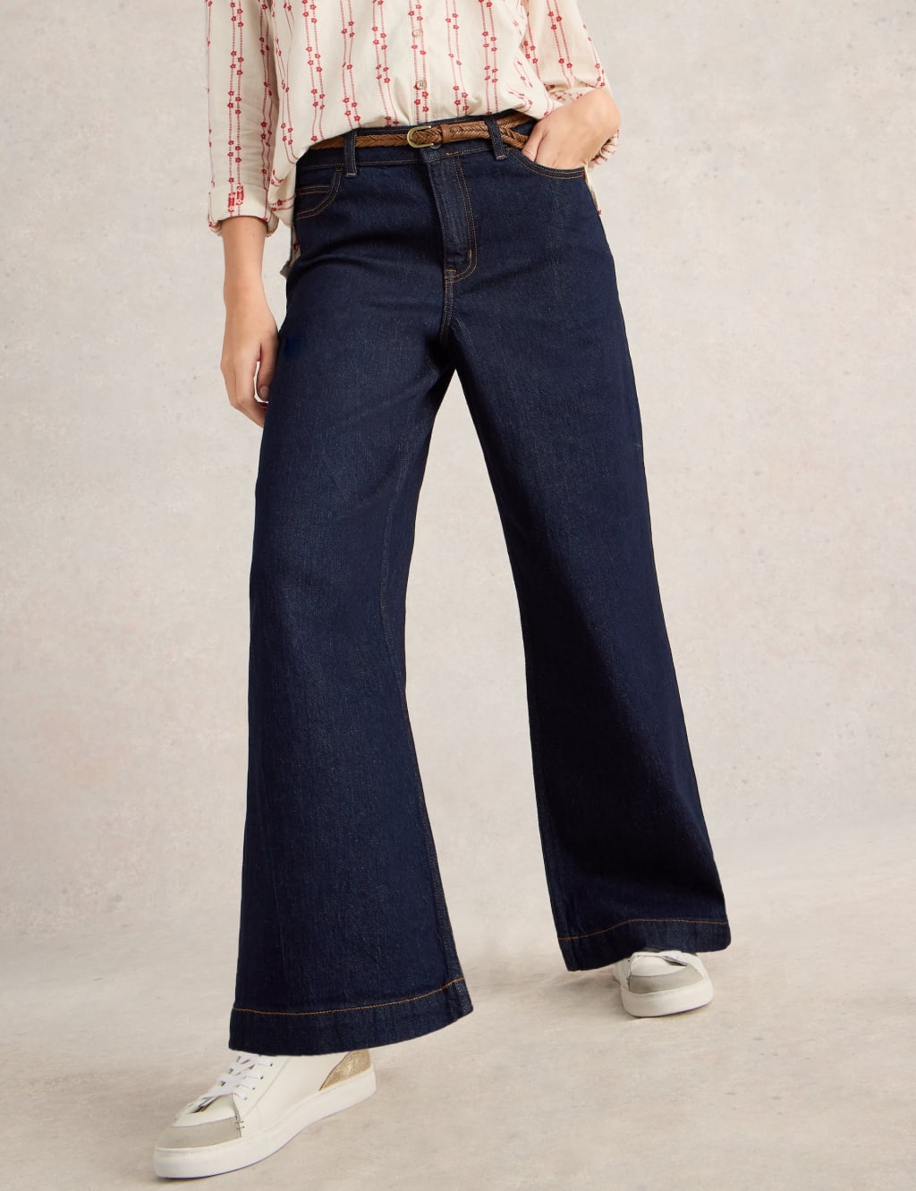 Ayla Mid Rise Wide Leg Jeans 3 of 4