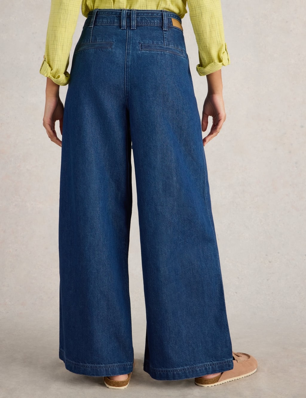 Mid Rise Wide Leg Jeans 4 of 6