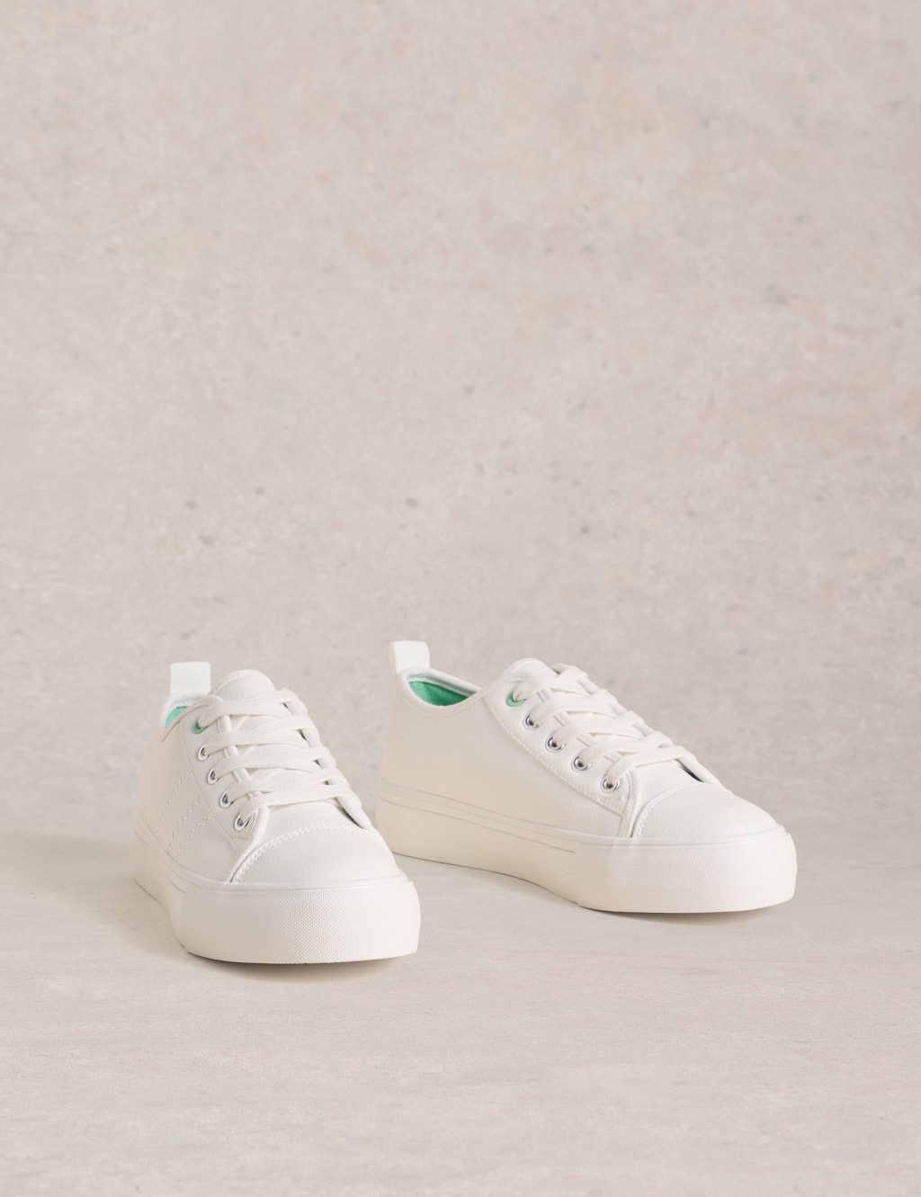 Flatform Trainers 2 of 4