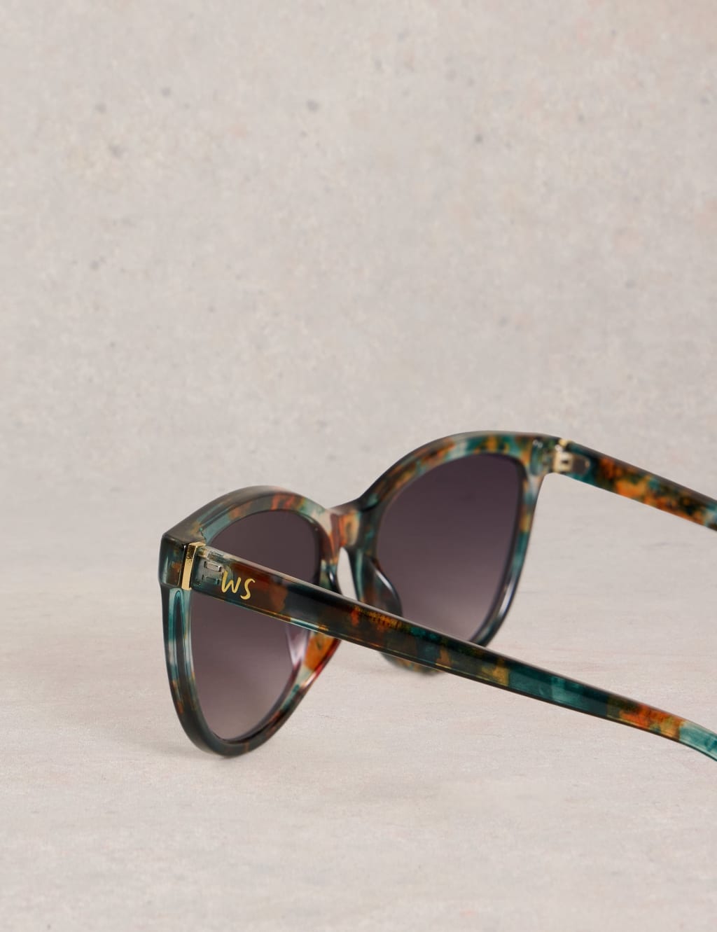Cat Eye Sunglasses 4 of 4