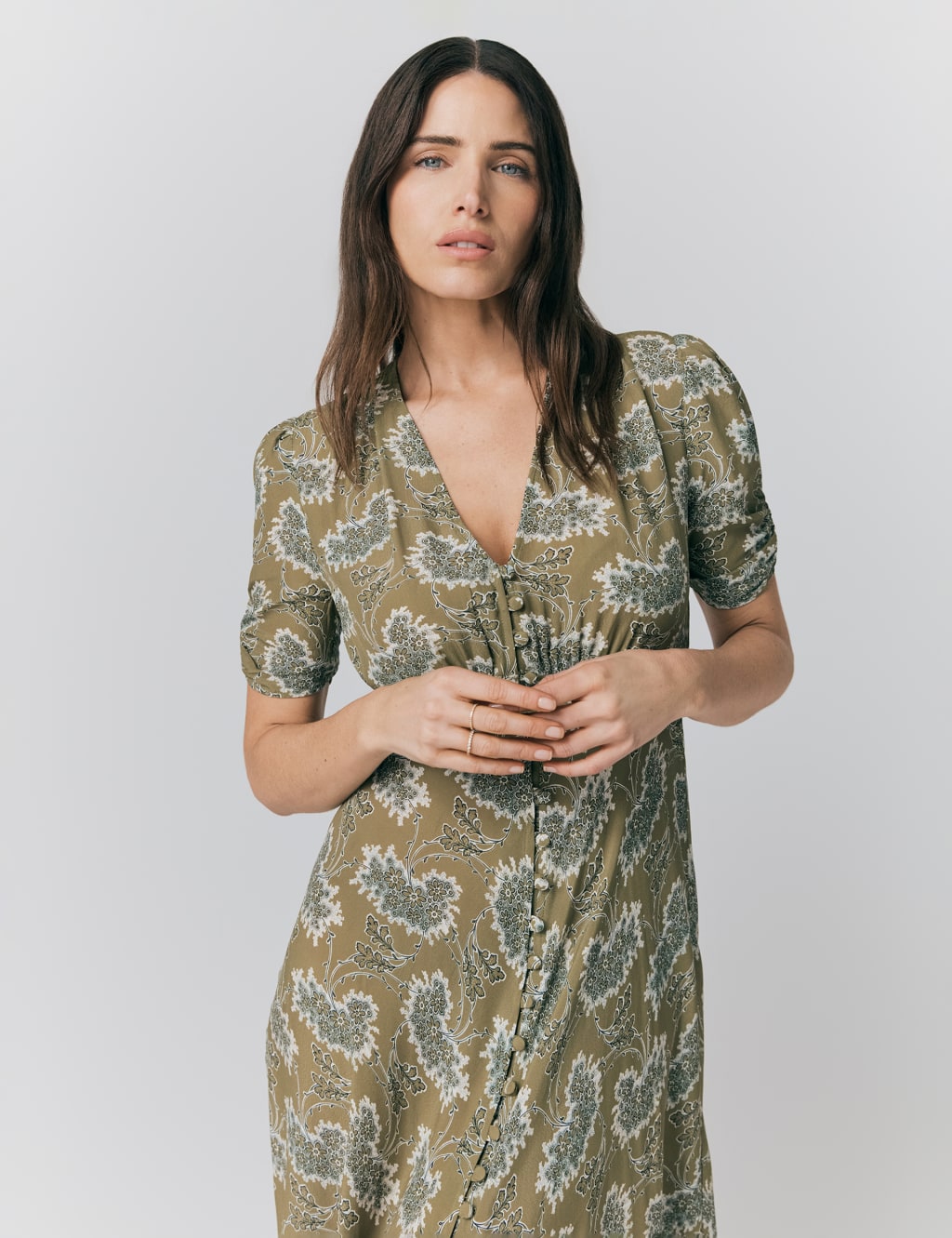 Crepe Floral V-Neck Midi Tea Dress 4 of 4
