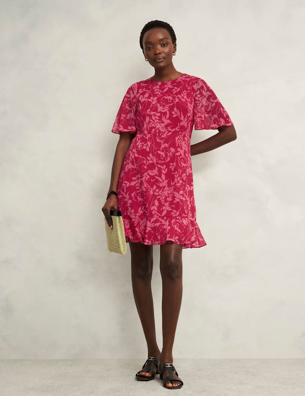 Floral Round Neck Knee Length Skater Dress 2 of 9